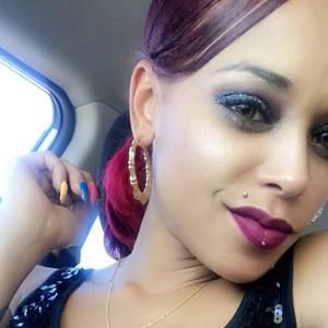 Meet your Posher, Parris